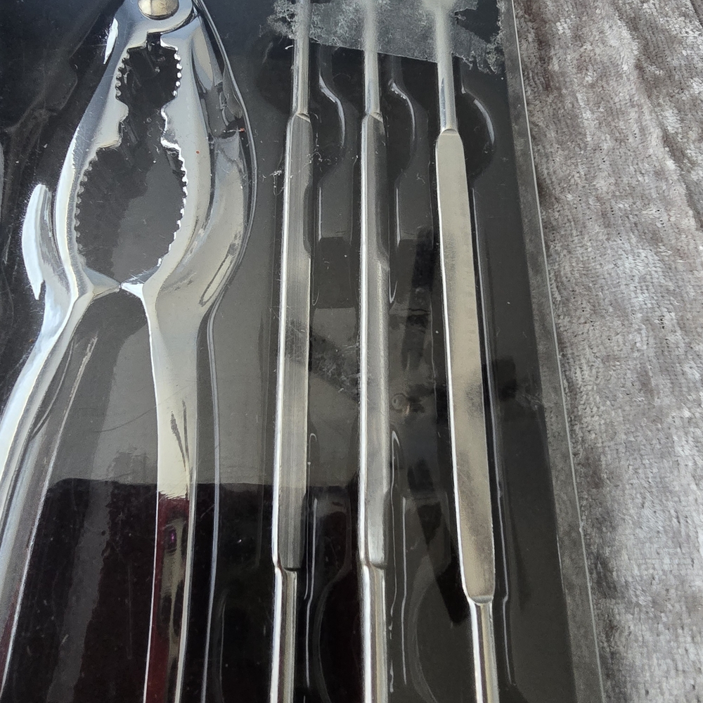 TableCraft Seafood Tool Set - Picture 5 of 6
